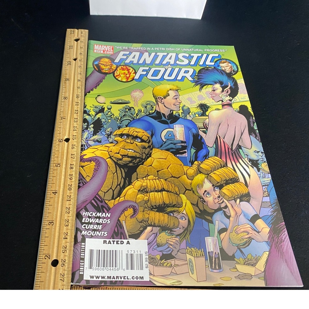 Fantastic Four‎ Comic Book Marvel "The Were Trapped In A Petri Dish" Issue 573